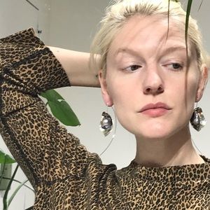 Meet your Posher, Logan